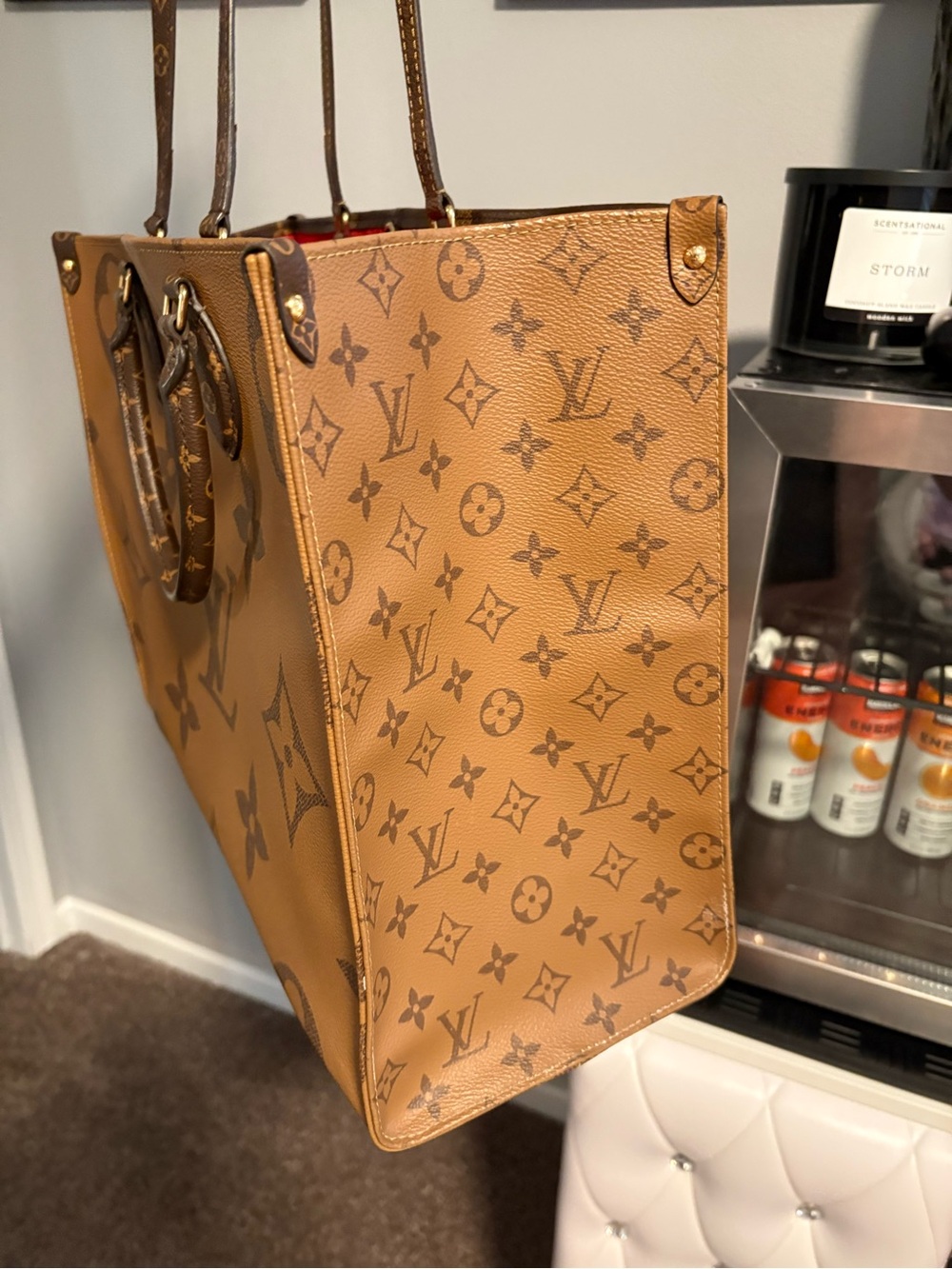 Louis Vuitton Monogram GM OnTheGo Tote - Picture 16 of 16